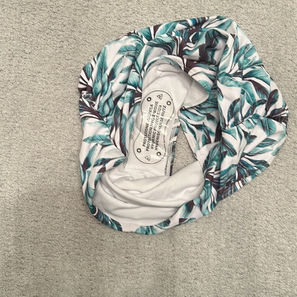 Bikini set, size medium - Picture 3 of 3